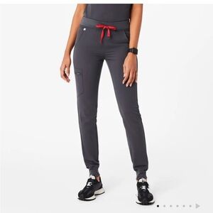 Figs Zamora jogger scrub pants high waisted